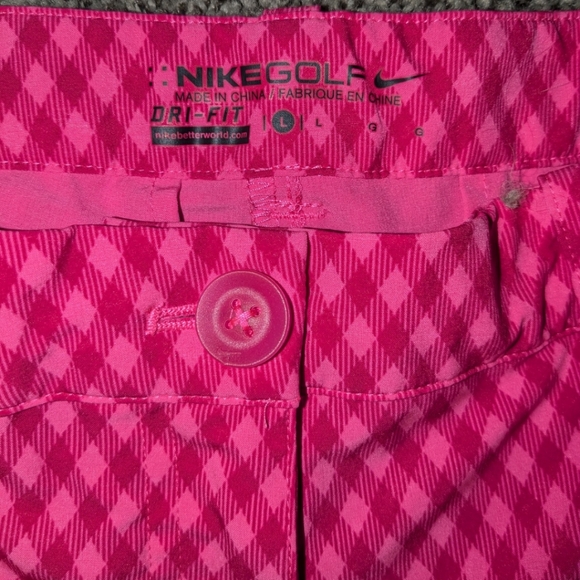 Nike Golf Pink Shorts Women's Large - Picture 3 of 8
